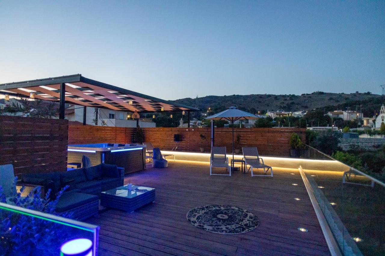 Villa Paris With Rooftop & Jacuzzi Kato Valsamoneron Ngoại thất bức ảnh