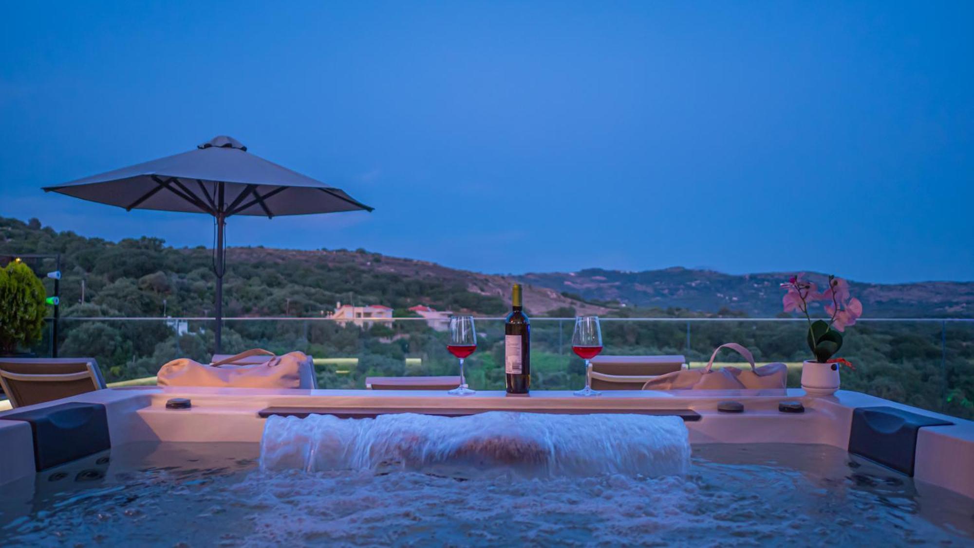Villa Paris With Rooftop & Jacuzzi Kato Valsamoneron Ngoại thất bức ảnh