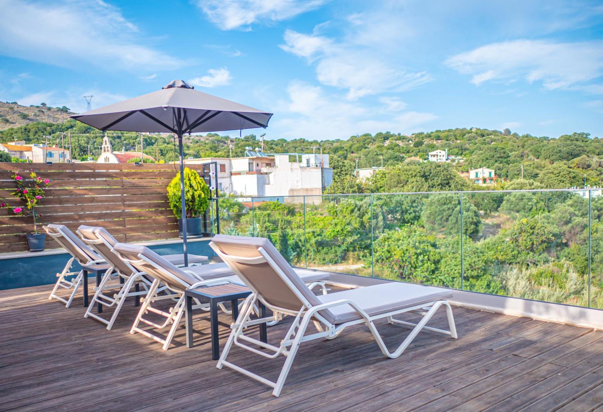 Villa Paris With Rooftop & Jacuzzi Kato Valsamoneron Ngoại thất bức ảnh