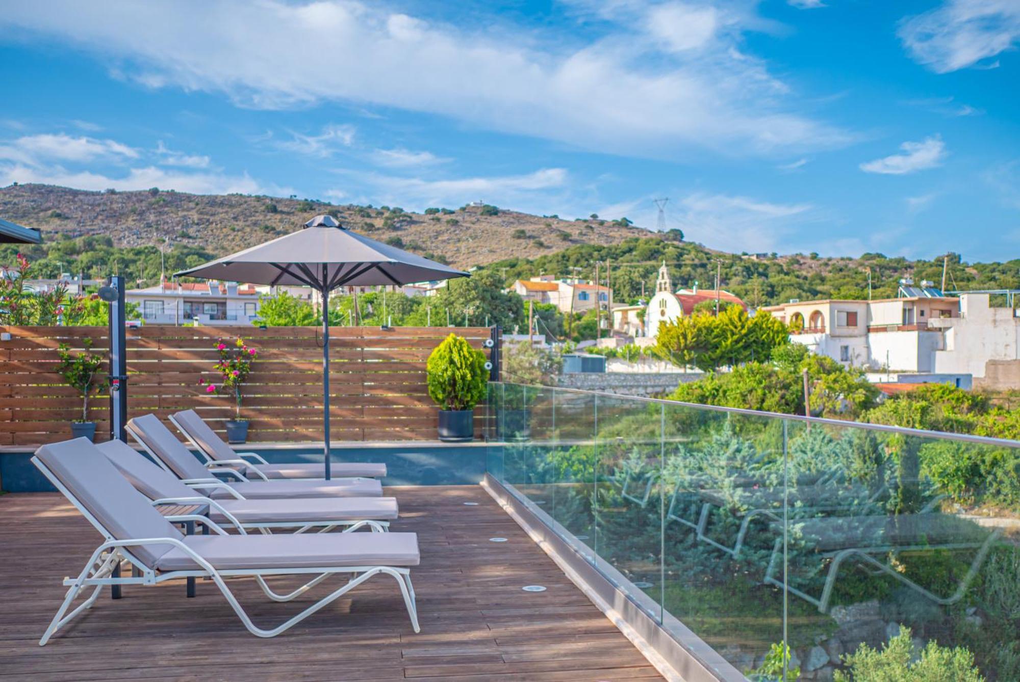 Villa Paris With Rooftop & Jacuzzi Kato Valsamoneron Ngoại thất bức ảnh